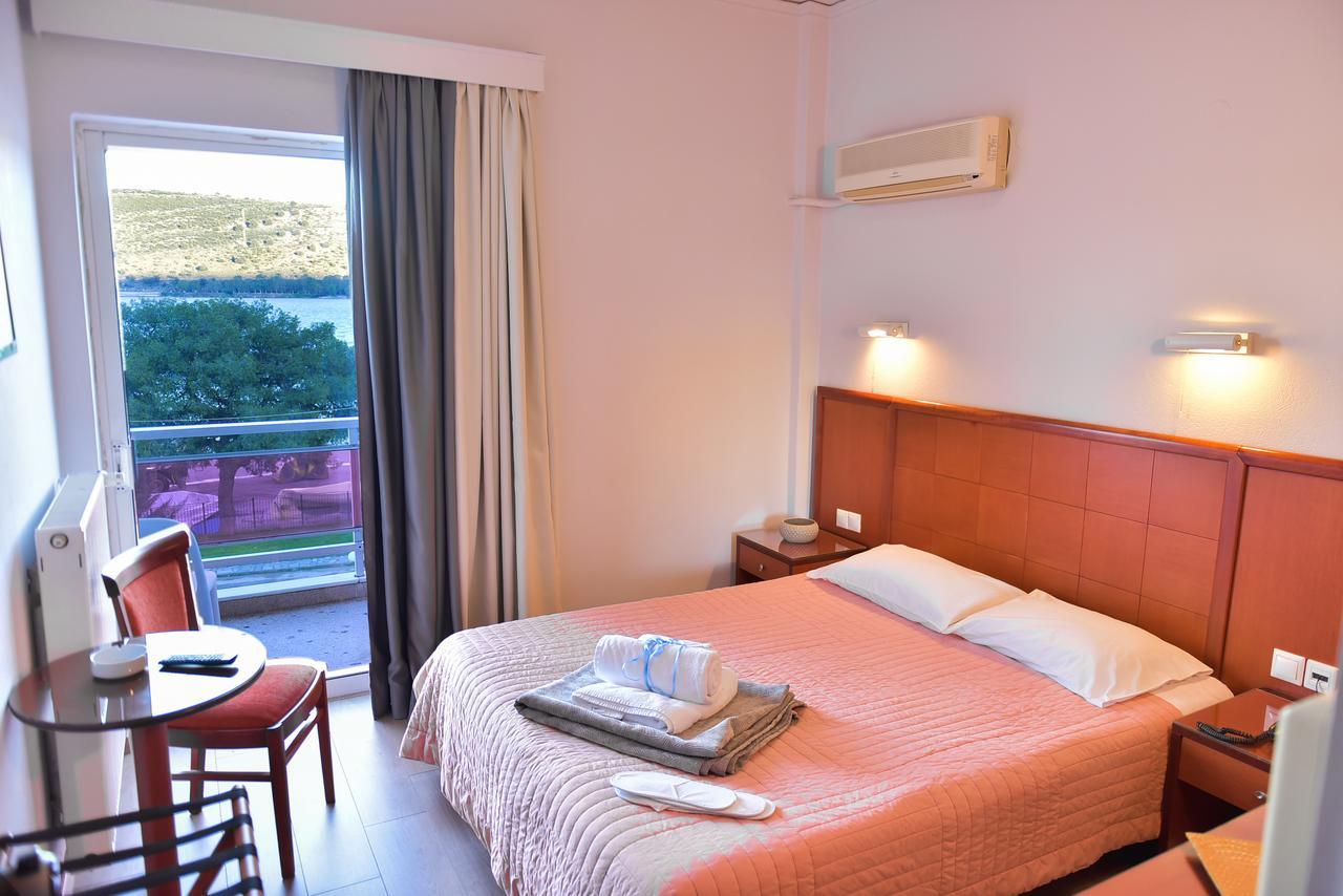 Oscar Hotel Amfilohía Kültér fotó