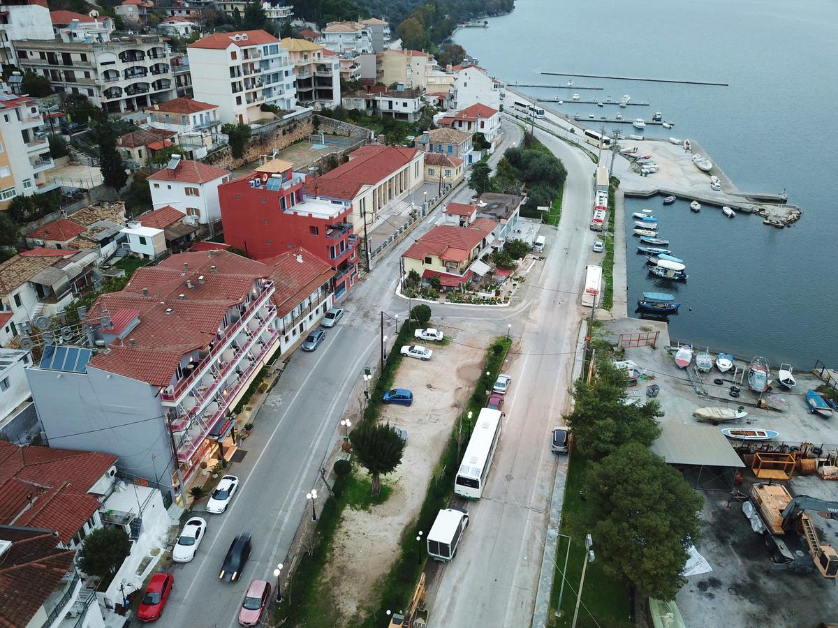 Oscar Hotel Amfilohía Kültér fotó